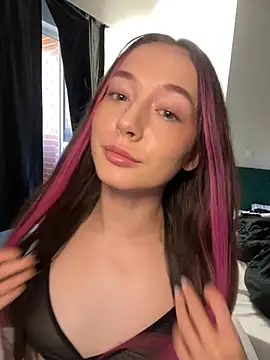 Snapshot of OliviaMorgan_ chatting on 05.27.26 OliviaMorgan online show from 05.27.26
