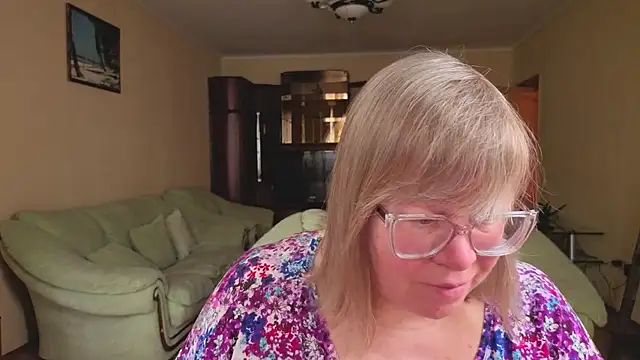 Snapshot of Emma_Eclipsee chatting on 02.09.26 Emma Eclipsee online show from 02.09.26