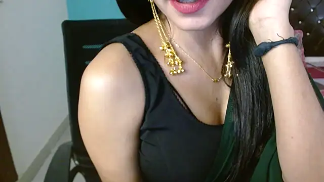 Snapshot of Your_lust143 chatting on 06.22.26 Your lust143 online show from 06.22.26