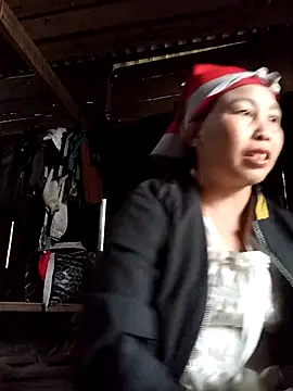 Snapshot of lena-cute chatting on 02.12.26 lena-cute online show from 02.12.26