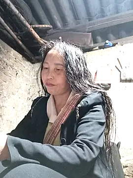 Snapshot of lena-cute chatting on 02.14.26 lena-cute online show from 02.14.26