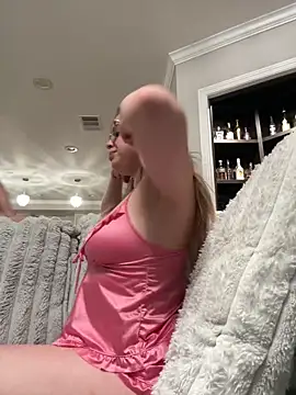 Snapshot of xxlivecouple chatting on 02.16.26 xxlivecouple online show from 02.16.26