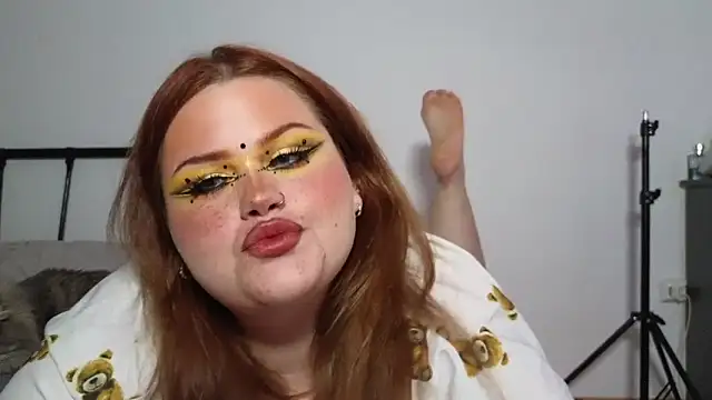 Snapshot of Gloria_Thomas chatting on 04.02.26 Gloria Thomas online show from 04.02.26