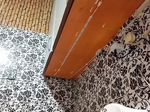 Snapshot of lovebaby69 chatting on 02.07.26 lovebaby69 online show from 02.07.26