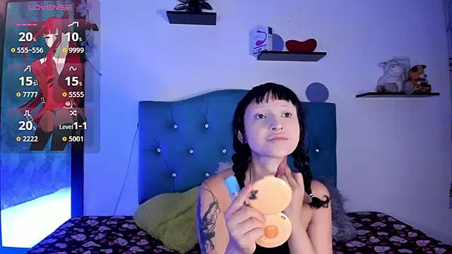 Snapshot of Gemma_honey chatting on 05.20.26 Gemma honey online show from 05.20.26