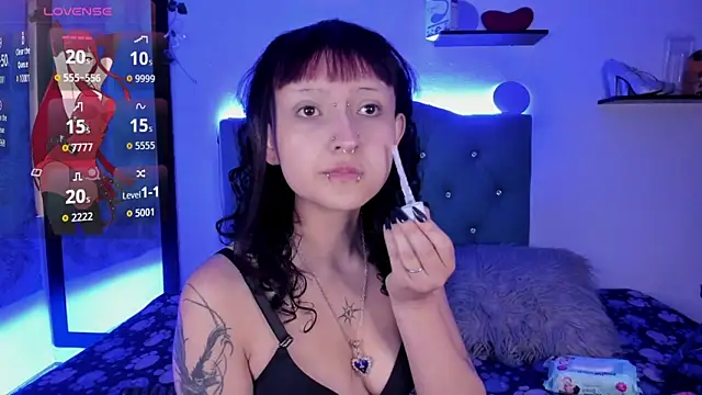 Snapshot of Gemma_honey chatting on 06.18.26 Gemma honey online show from 06.18.26