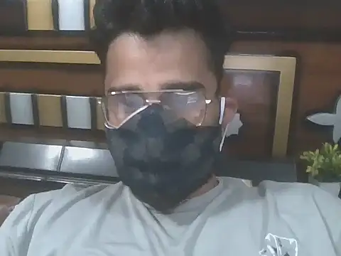 Snapshot of MrCurioX chatting on 02.02.26 MrCurioX online show from 02.02.26