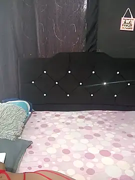 Snapshot of Salome_Vivas chatting on 02.15.26 Salome Vivas online show from 02.15.26