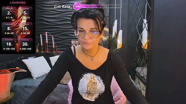 Snapshot of RikaCoutts chatting on 04.18.26 RikaCoutts online show from 04.18.26