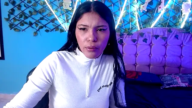 Snapshot of amber_miller18 chatting on 02.28.26 amber miller18 online show from 02.28.26