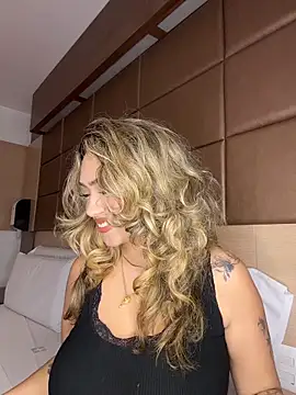 Maddy Beluci online show from 03.11.26