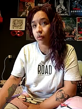 Snapshot of GingerLara chatting on 02.13.26 GingerLara online show from 02.13.26