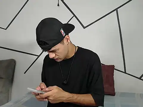 Snapshot of cooper_shiro chatting on 07.09.26 cooper shiro online show from 07.09.26