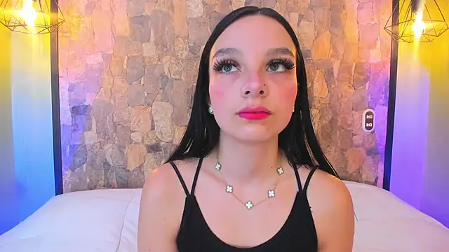 Snapshot of Elizabeth_Ferrer chatting on 02.14.26 Elizabeth Ferrer online show from 02.14.26