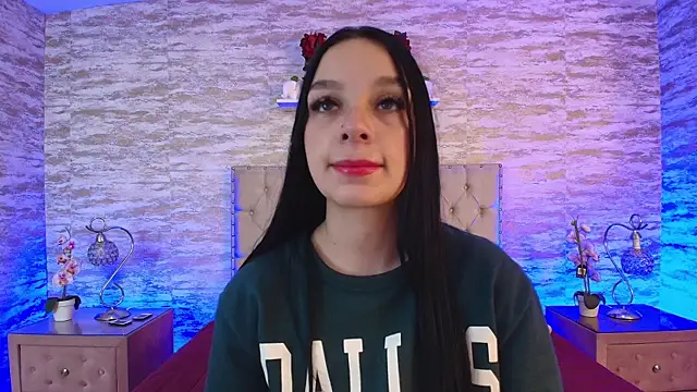 Elizabeth Ferrer online show from 04.13.26