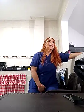 Snapshot of -Serena_ chatting on 04.01.26 -Serena online show from 04.01.26