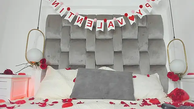 Snapshot of amaia_6 chatting on 02.14.26 amaia 6 online show from 02.14.26