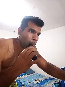 Snapshot of thom_1 chatting on 02.24.26 thom 1 online show from 02.24.26