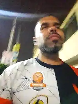 thom 1 online show from 04.12.26