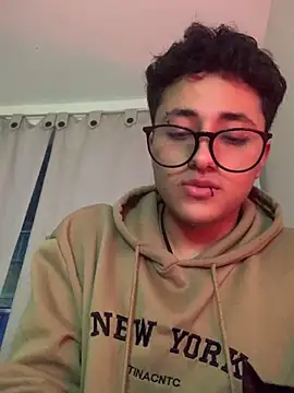 Adonibaskerville4 online show from 02.08.26