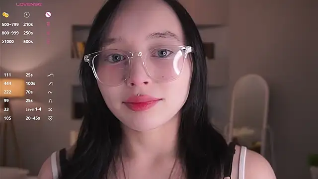 Snapshot of HannaHayles chatting on 02.10.26 HannaHayles online show from 02.10.26