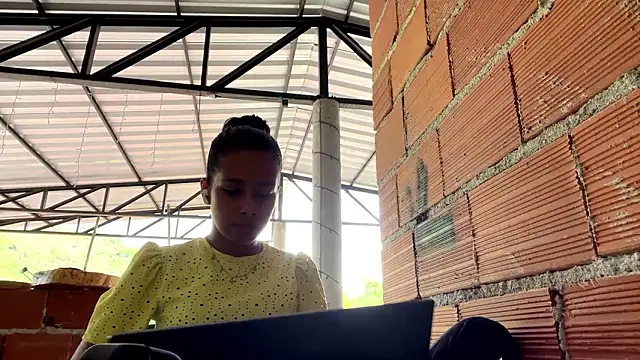 Snapshot of KayleenStoyanoff chatting on 02.20.26 KayleenStoyanoff online show from 02.20.26