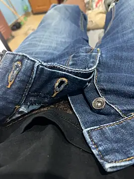 youngsterSA223 online show from 03.04.26