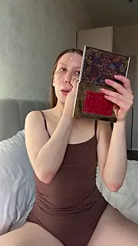 Velvet Hell online show from 03.04.26