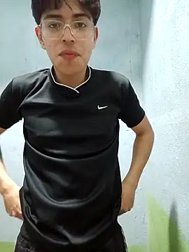 FAVOJS online show from 04.25.26