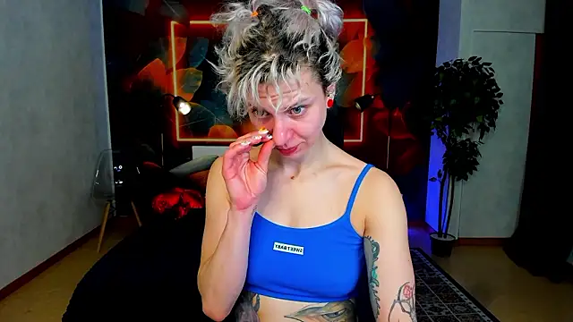 Snapshot of strip_dancer chatting on 03.02.26 strip dancer online show from 03.02.26