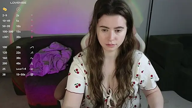 Snapshot of LovingWhisperr chatting on 05.07.26 LovingWhisperr online show from 05.07.26