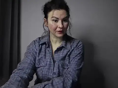 Snapshot of LexiMira254 chatting on 02.03.26 LexiMira254 online show from 02.03.26