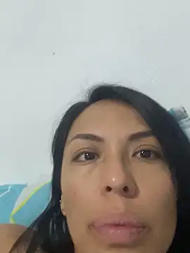 Snapshot of Emma_Sanz__ chatting on 03.20.26 Emma Sanz online show from 03.20.26