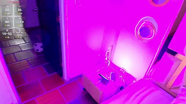 Snapshot of Emma_Sanz__ chatting on 04.04.26 Emma Sanz online show from 04.04.26