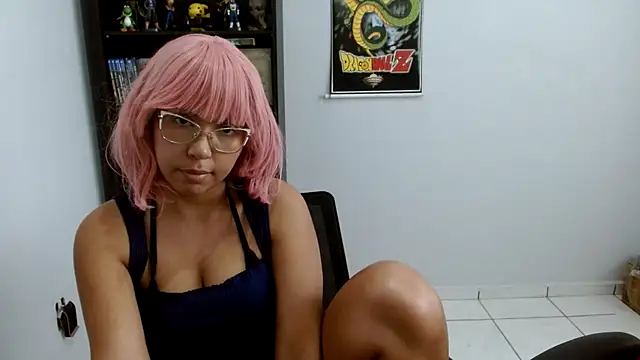 Snapshot of m-mandy chatting on 04.06.26 m-mandy online show from 04.06.26