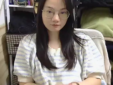 Snapshot of xiaoxiaowan11 chatting on 03.08.26 xiaoxiaowan11 online show from 03.08.26