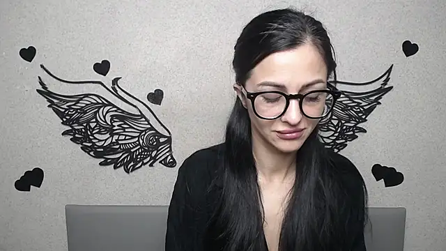 Snapshot of EvaClarkk chatting on 05.28.26 EvaClarkk online show from 05.28.26