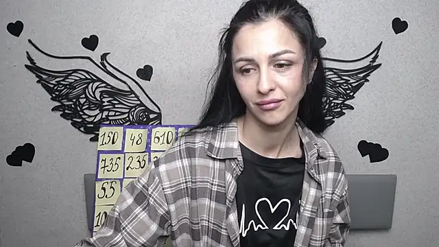 Snapshot of EvaClarkk chatting on 06.01.26 EvaClarkk online show from 06.01.26
