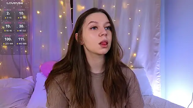 kira sweety x online show from 03.30.26