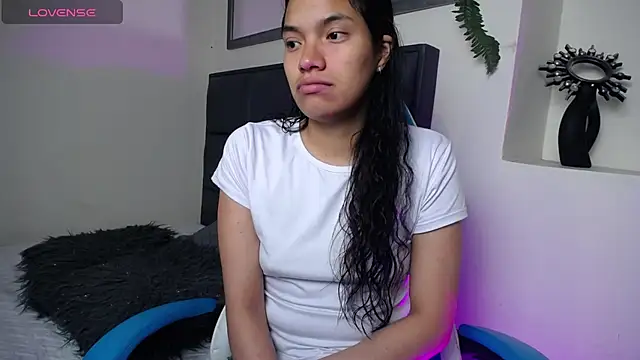 Snapshot of Julieta_Parker chatting on 07.10.26 Julieta Parker online show from 07.10.26