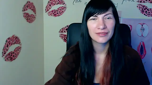 Snapshot of Rosalinda_ro chatting on 05.10.26 Rosalinda ro online show from 05.10.26