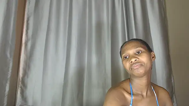 PussyFarrie online show from 04.11.26