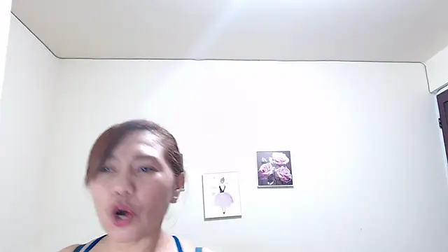 dannamomcerratt online show from 05.20.26