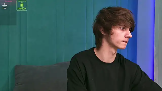 Snapshot of HoogWilder chatting on 02.28.26 HoogWilder online show from 02.28.26