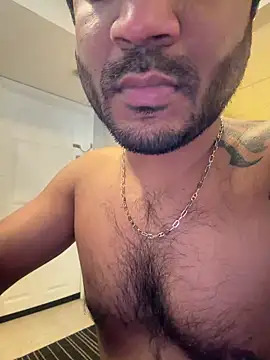 Snapshot of DaggerTie chatting on 02.26.26 DaggerTie online show from 02.26.26