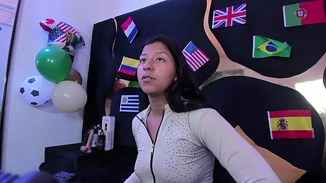 Snapshot of Vaneline2 chatting on 06.23.26 Vaneline2 online show from 06.23.26