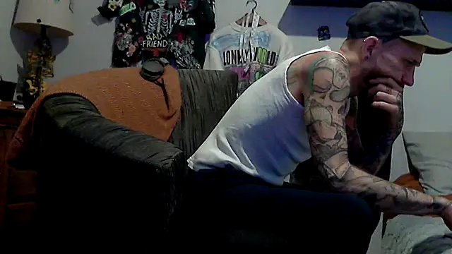 Snapshot of F_D_R_ chatting on 02.04.26 F D R online show from 02.04.26