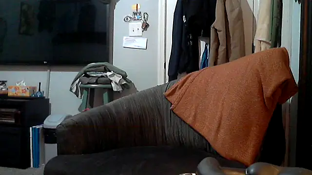 Snapshot of F_D_R_ chatting on 02.20.26 F D R online show from 02.20.26