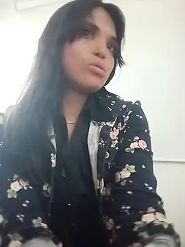 Snapshot of Maggyx chatting on 07.16.26 Maggyx online show from 07.16.26