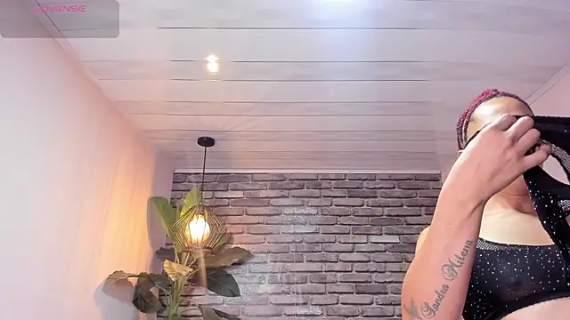 isabella star  online show from 04.17.26